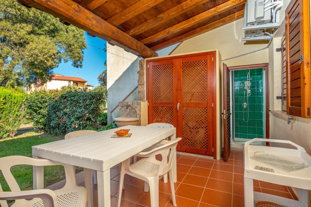Holiday House Li Piri Сан-Теодоро Экстерьер фото