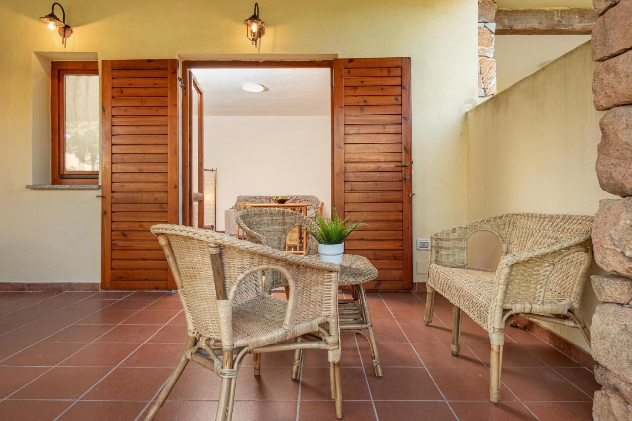 Holiday House Li Piri Сан-Теодоро Экстерьер фото